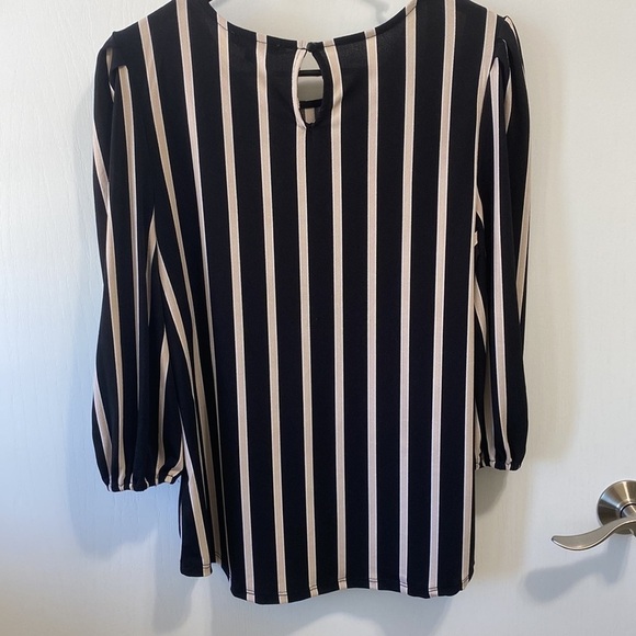 ADRIANNA PAPELL Striped Long Sleeve Cropped Sleeve Blouse Top Loose - Picture 5 of 7